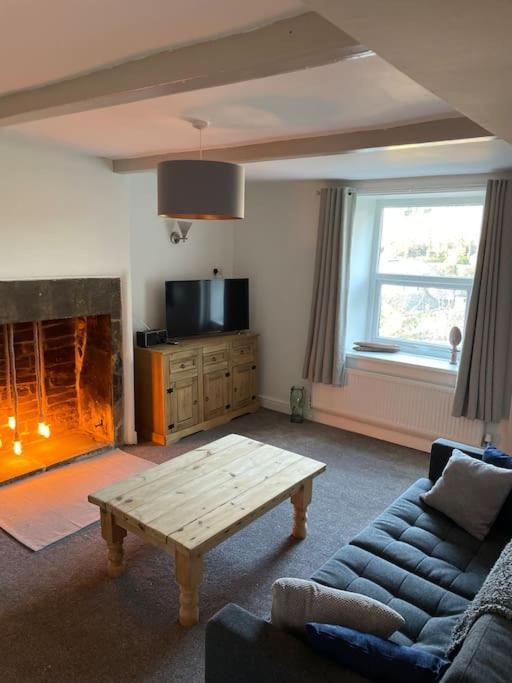 Brook Cottage Холмфирт Екстериор снимка